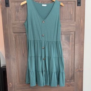 Sleeveless Button-Front Tiered Dress L